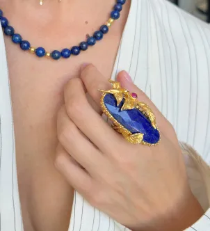 Каблучка Royal Blue лазурит, рубін — срібло 925, позолота